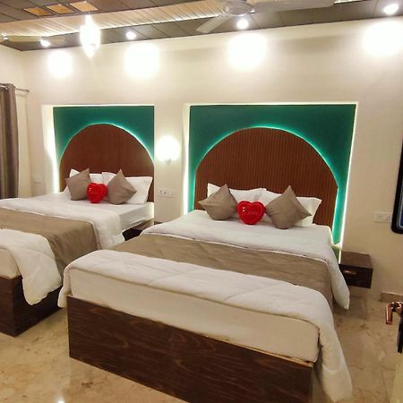 瓦拉纳西 Sri Krishna Residency酒店 外观 照片