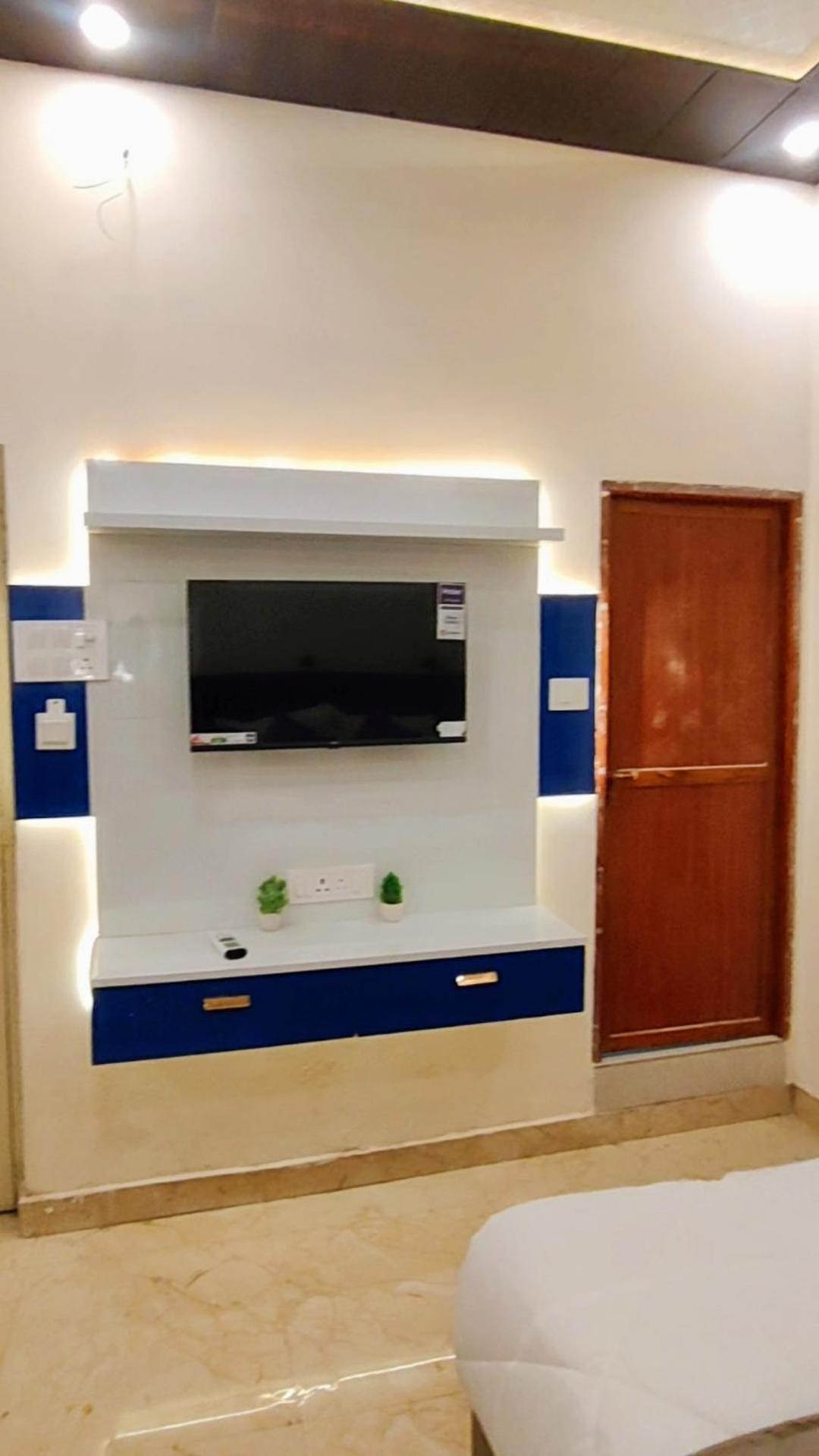 瓦拉纳西 Sri Krishna Residency酒店 外观 照片
