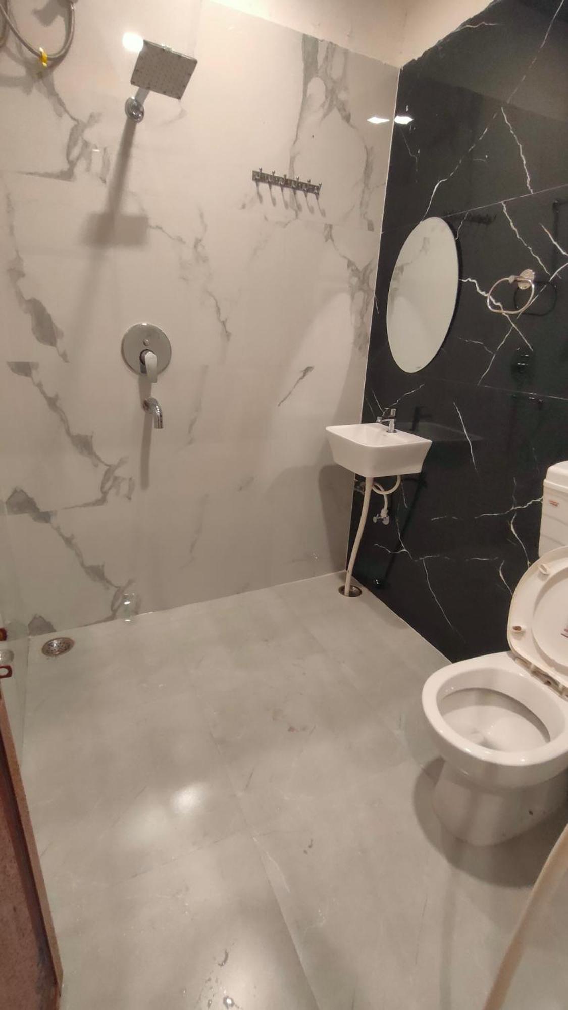瓦拉纳西 Sri Krishna Residency酒店 外观 照片
